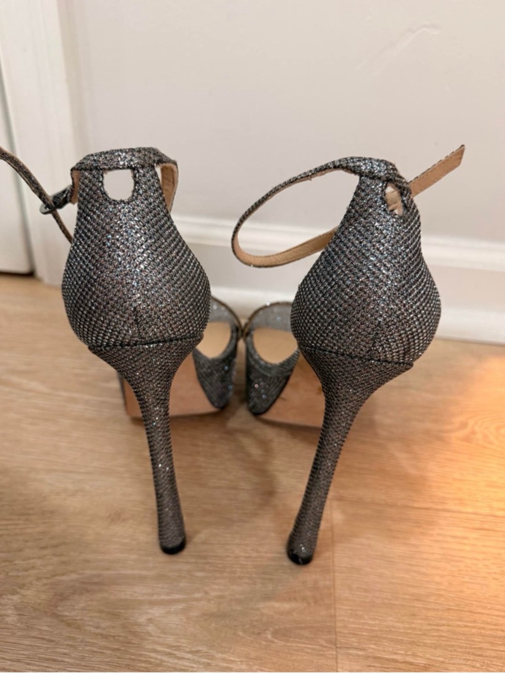 Stuart Weitzman Nudist curve Hollywood Silver Glitter Platform Ankle-Strap Heel - Picture 4 of 7